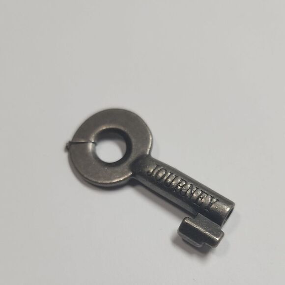 Journey Key Pendant - Picture 1 of 3